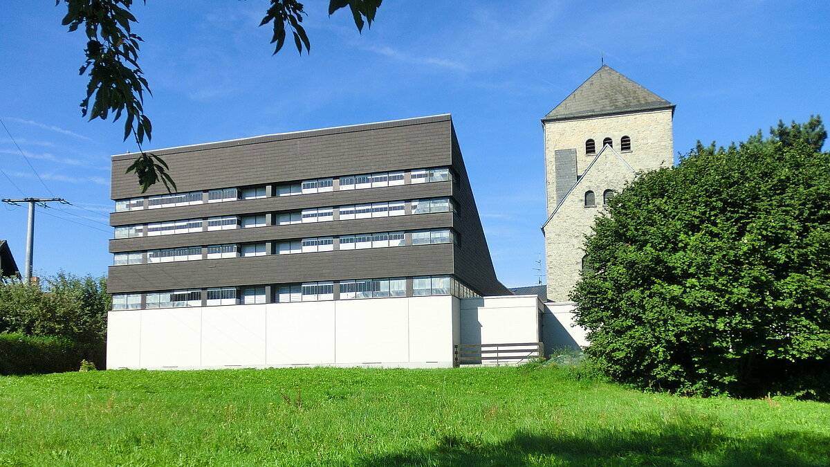 Hauptraum der Kirche Mariä Geburt bleibt geschlossen