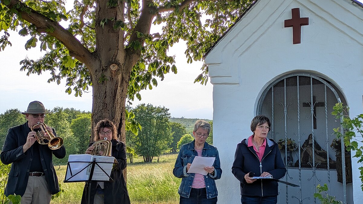 Rückblick auf die Maiandacht am Bildstock Horresser Berg